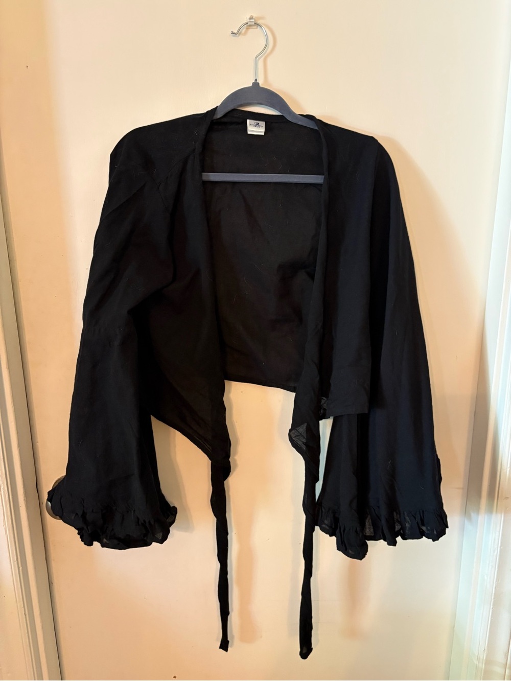 Black Cropped Tie-Front Cardigan